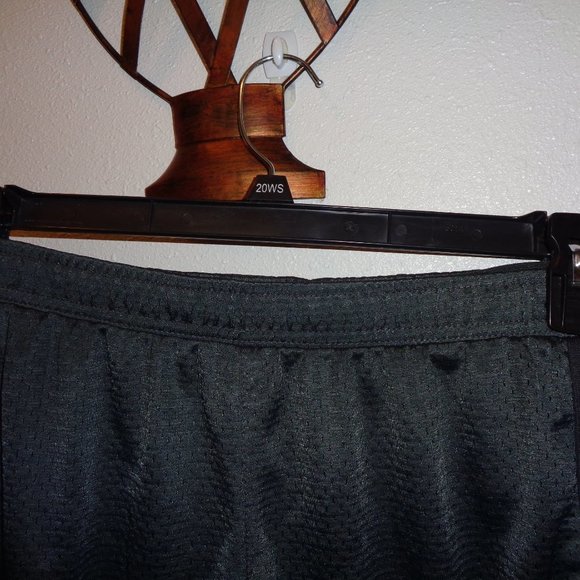 XERSION Athletic Workout Running Shorts Size Petite Medium MP Polyester - Picture 3 of 8